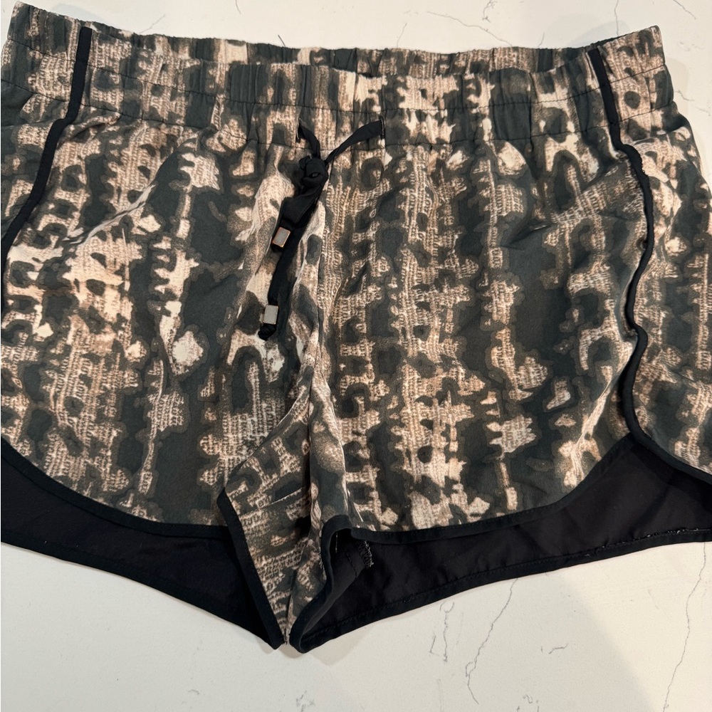 Mossimo Supply Co. Black and Tan Athletic Shorts